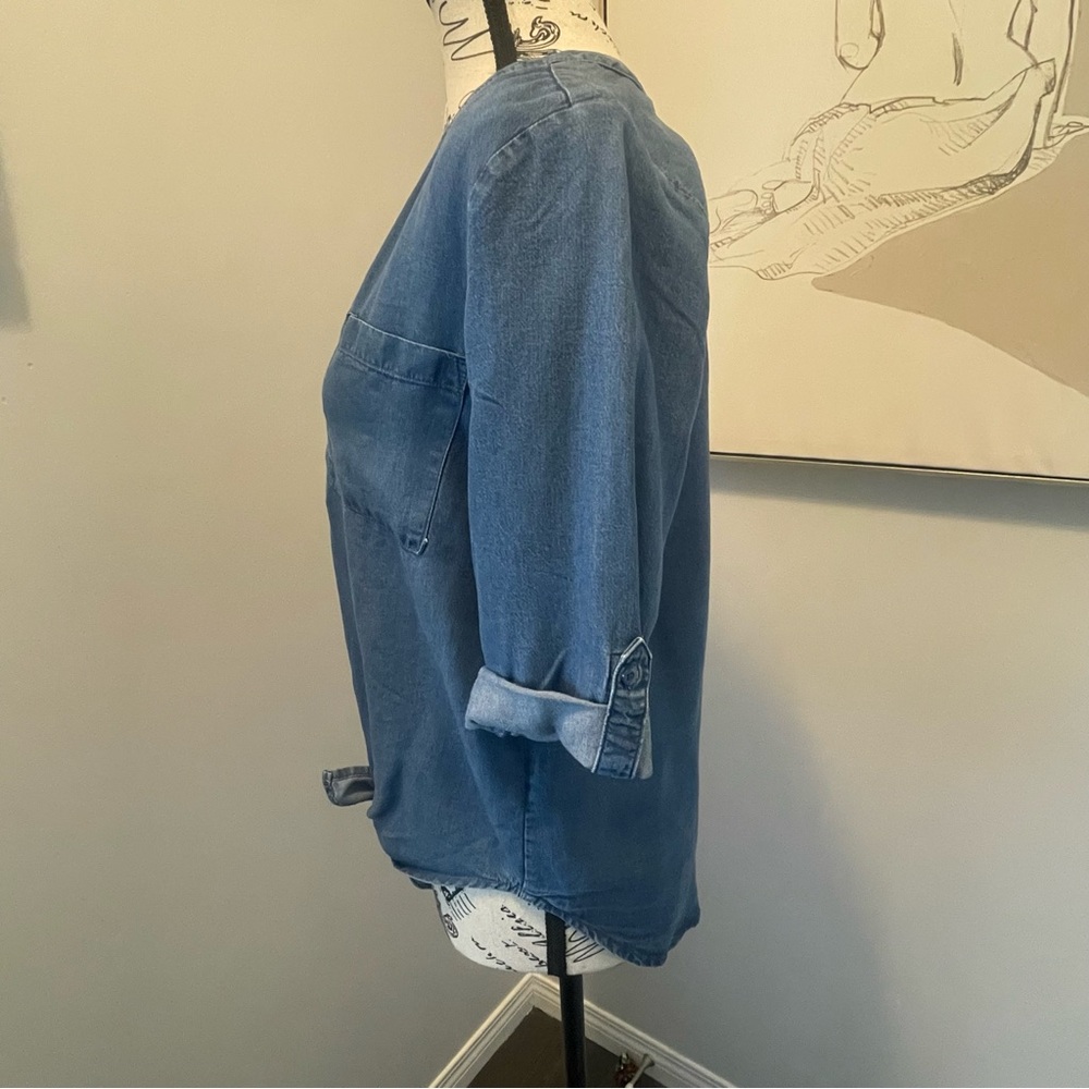 Blue Button-Up Top - Size Small - Picture 7 of 15